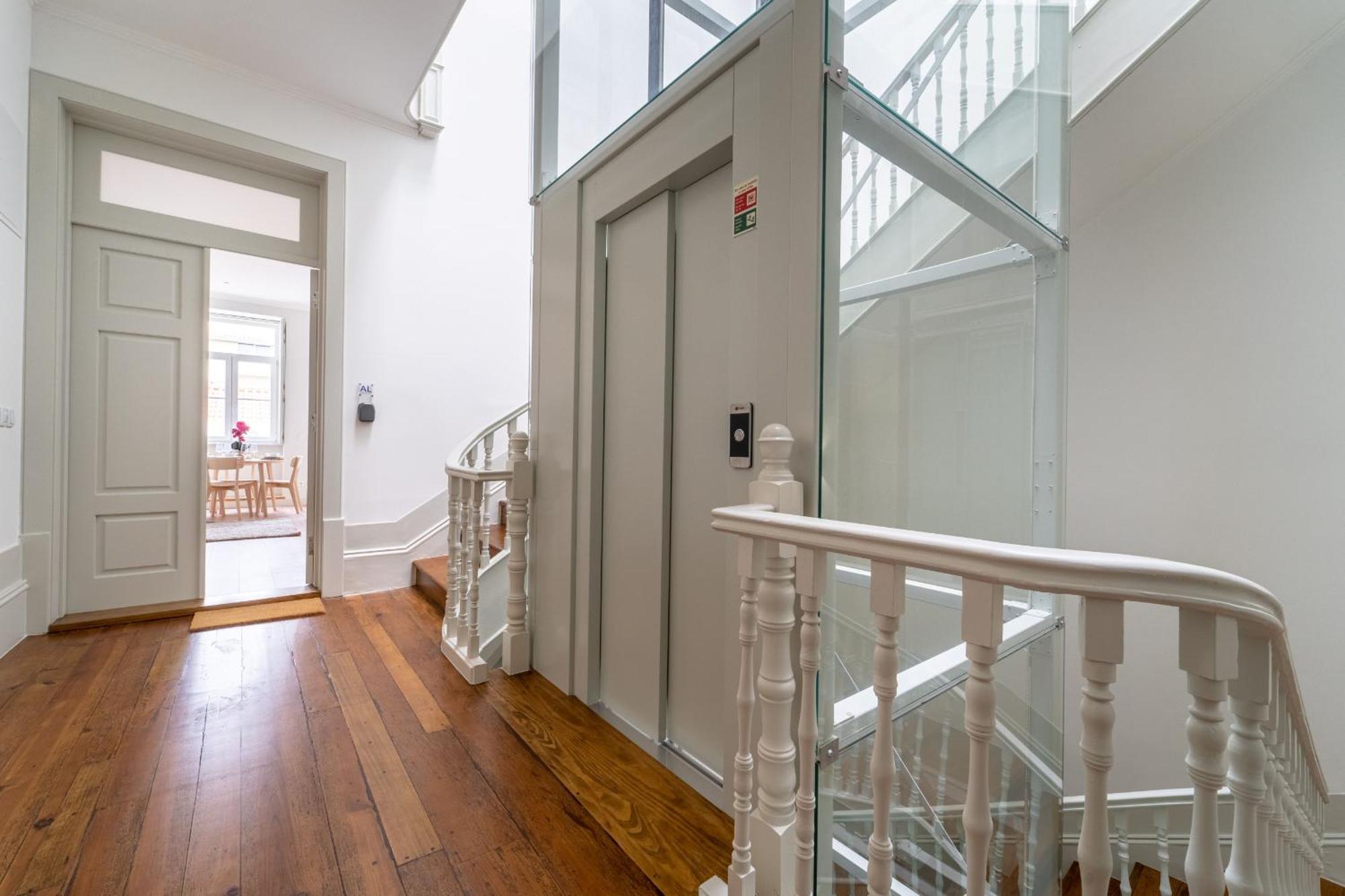 Escadaria 21 Apartment By House And People Braga Exteriör bild